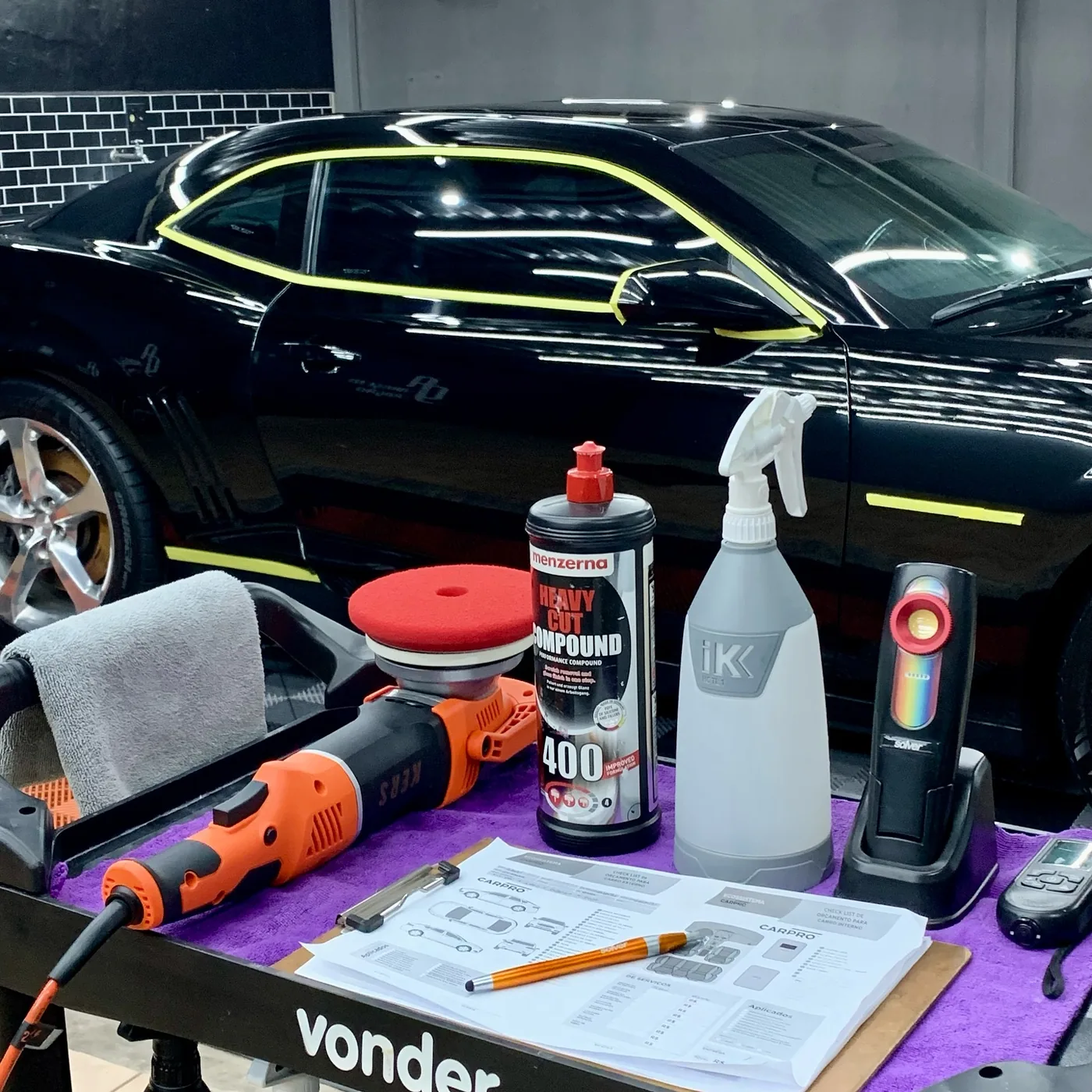 Ferramentas e preparação para vitrificação automotiva na Garagem Aragão em Mogi Mirim